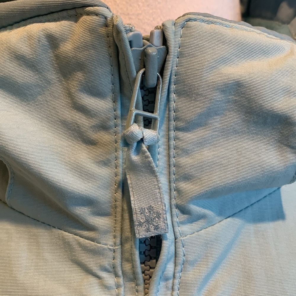 Cabela’s Puffer Blue & White Full Zipper Jacket W/Removable Hood Size XL - Picture 14 of 17